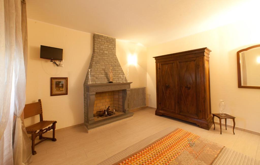 سارزانا B&B Al Calcandola الغرفة الصورة