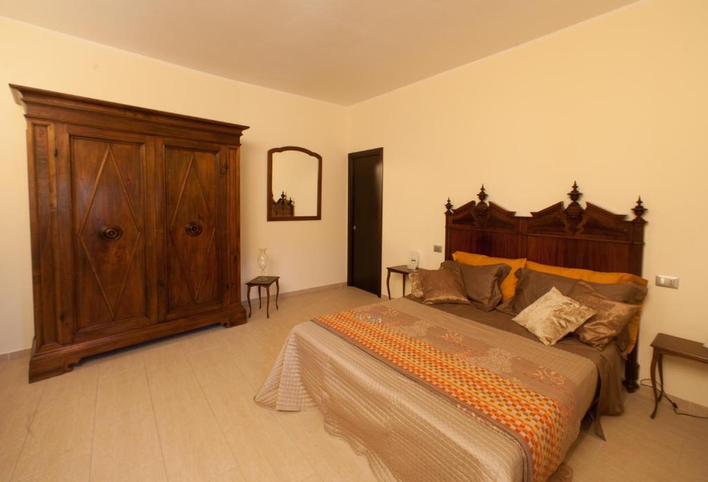 سارزانا B&B Al Calcandola الغرفة الصورة