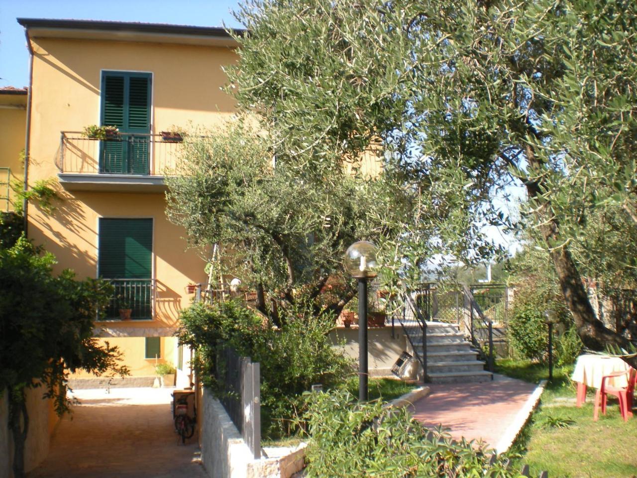 سارزانا B&B Al Calcandola المظهر الخارجي الصورة